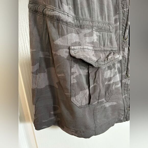Maurice’s Gray Camo Cinch Waist Jacket‎ - Size Large full zip rayon - Picture 5 of 15